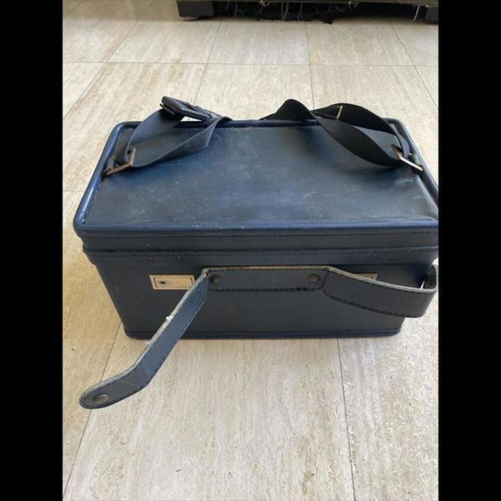 Rare Vintage HARTMANN Luggage Blue Make Up Train Case